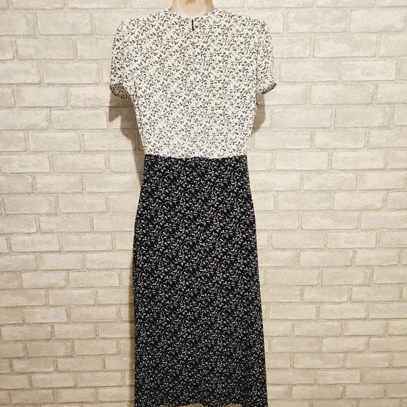 Cece Flirty Summer Dress - Picture 7 of 9